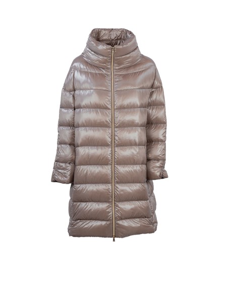 Shop HERNO  Piumino: Herno piumino in Nylon Ultralight 200 gr.
Maniche lunghe.
L'imbottitura ad iniezione in finissima piuma d’oca e il nylon dall'effetto serico rendono il capo estremamente leggero e impalpabile.
Vestibilità over.
Chiusura con zip con doppio cursore.
Tasche a filetto con automatici.
Composizione: 100% Poliammide.
Fabbricato in Romania.. PI1283DIC12017-2600