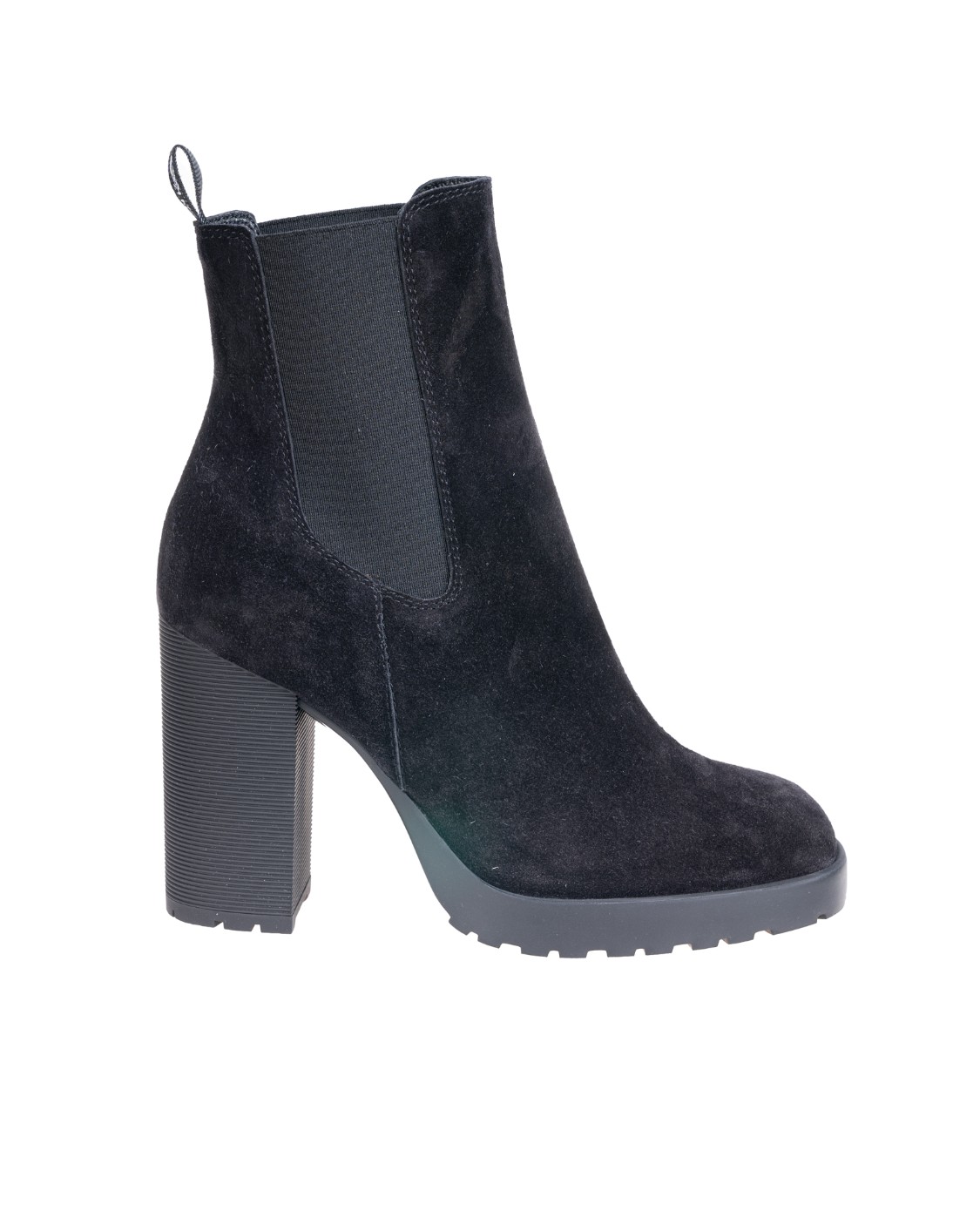 shop HOGAN Sales Stivaletto: Hogan Chelsea Boot H623.
Tomaia in pelle scamosciata.
Tirante con monogramma H.
Fussbett in memory foam.
Altezza tacco 8,5 cm.
Suola in gomma.
Altezza totale 11,2 cm.
Custodia in tessuto inclusa.
Composizione: 100% pelle scamosciata.
Made in Italy.. HXW6230EL30BYE-B999 number 52244
