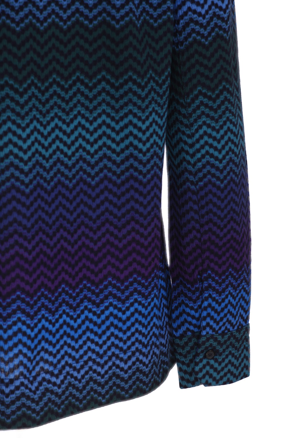 shop MISSONI Saldi Camicia: Missoni camicia in cotone.
Colletto.
Maniche lunghe con polsino con bottone.
Multicolor.
Taschino sul petto.
Abbottonatura frontale.
Vestibilità regolare.
Composizione: 100% Cotone.
Fabbricato in Italia.. US22WJ08-SM8FE number 6698053