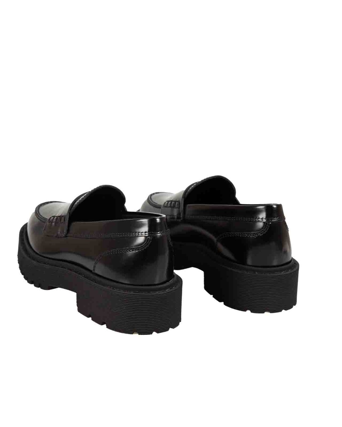 shop HOGAN Saldi Mocassino: Hogan mocassino H619.
Tomaia in pelle abrasivata.
Mascherina.
Impunture a vista.
Fussbett in memory foam 5 mm.
Suola in EVA.
Altezza totale 5 cm.
Indicazioni di cura e mantenimento incluse.
Custodia in tessuto inclusa.
Composizione: 100% Pelle.
Fabbricato in Italia.. HXW5430E020RWW-B999 number 4252422