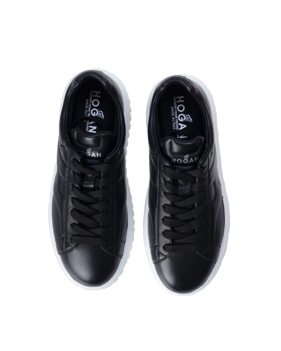 shop HOGAN Sales Scarpa: Hogan sneakers Hogan H-Stripes Nero.
Tomaia in nappa.
Inserti in pelle lucida.
H laterale.
Fussbett in memory foam 8 mm.
Suola in EVA.
Altezza totale 5,8 cm.
Indicazioni di cura e mantenimento incluse.
Custodia in tessuto inclusa.
Include un paio di lacci aggiuntivi.
Fabbricato in Italia.. HXW6450FC60LE9-B999 number 8735507