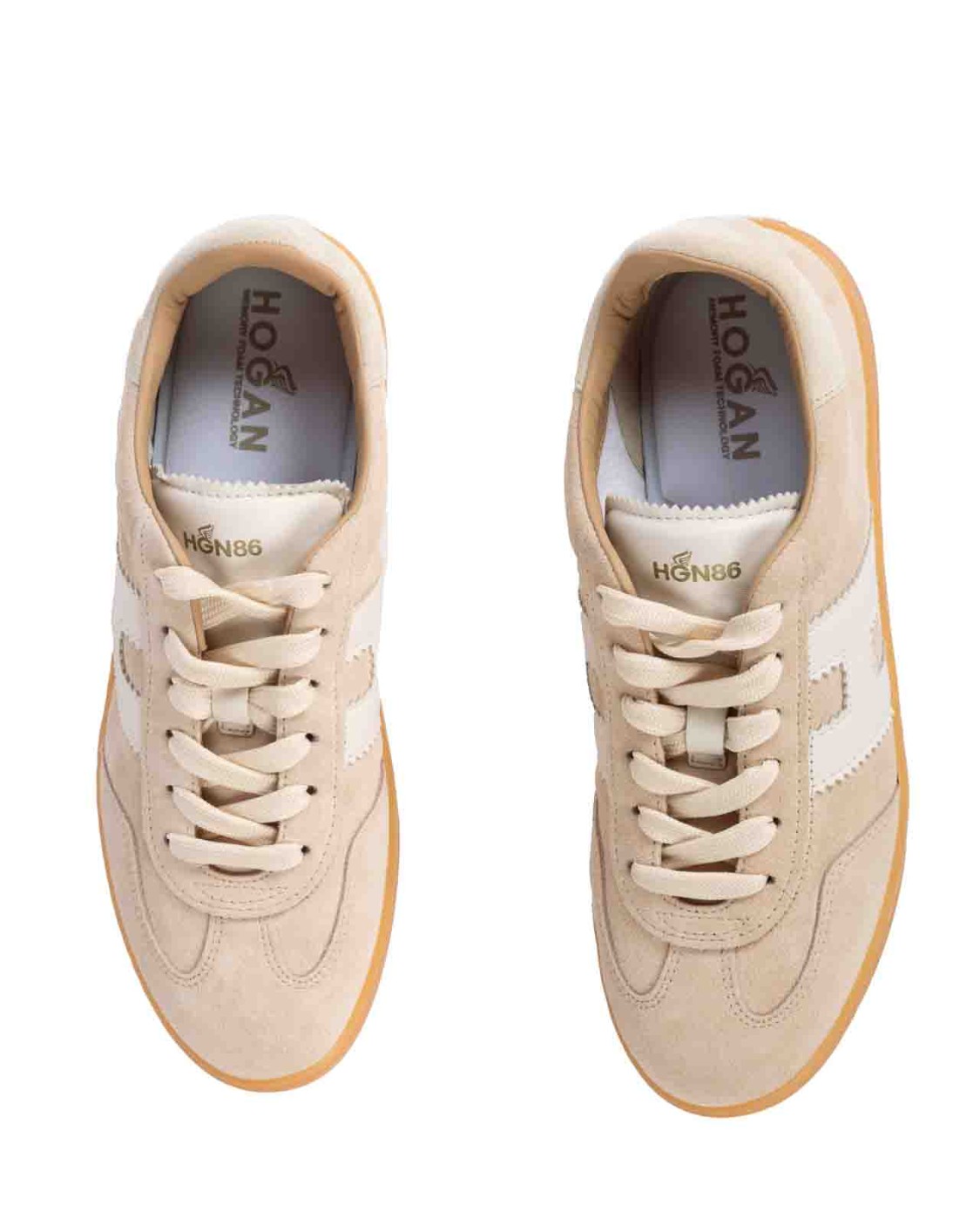 shop HOGAN Saldi Scarpa: Hogan sneakers Hogan Cool.
Tomaia in pelle scamosciata.
H laterale e dettagli in nappa.
Fussbett in memory foam 5 mm.
Suola a cassetta in gomma (TPU).
Altezza totale 3,2 cm.
Indicazioni di cura e mantenimento incluse.
Custodia in tessuto inclusa.
Include un paio di lacci aggiuntivi.
Composizione: 100% Pelle.
Fabbricato in Italia.. HXW6470FB60PJQ-0ESK number 7823287