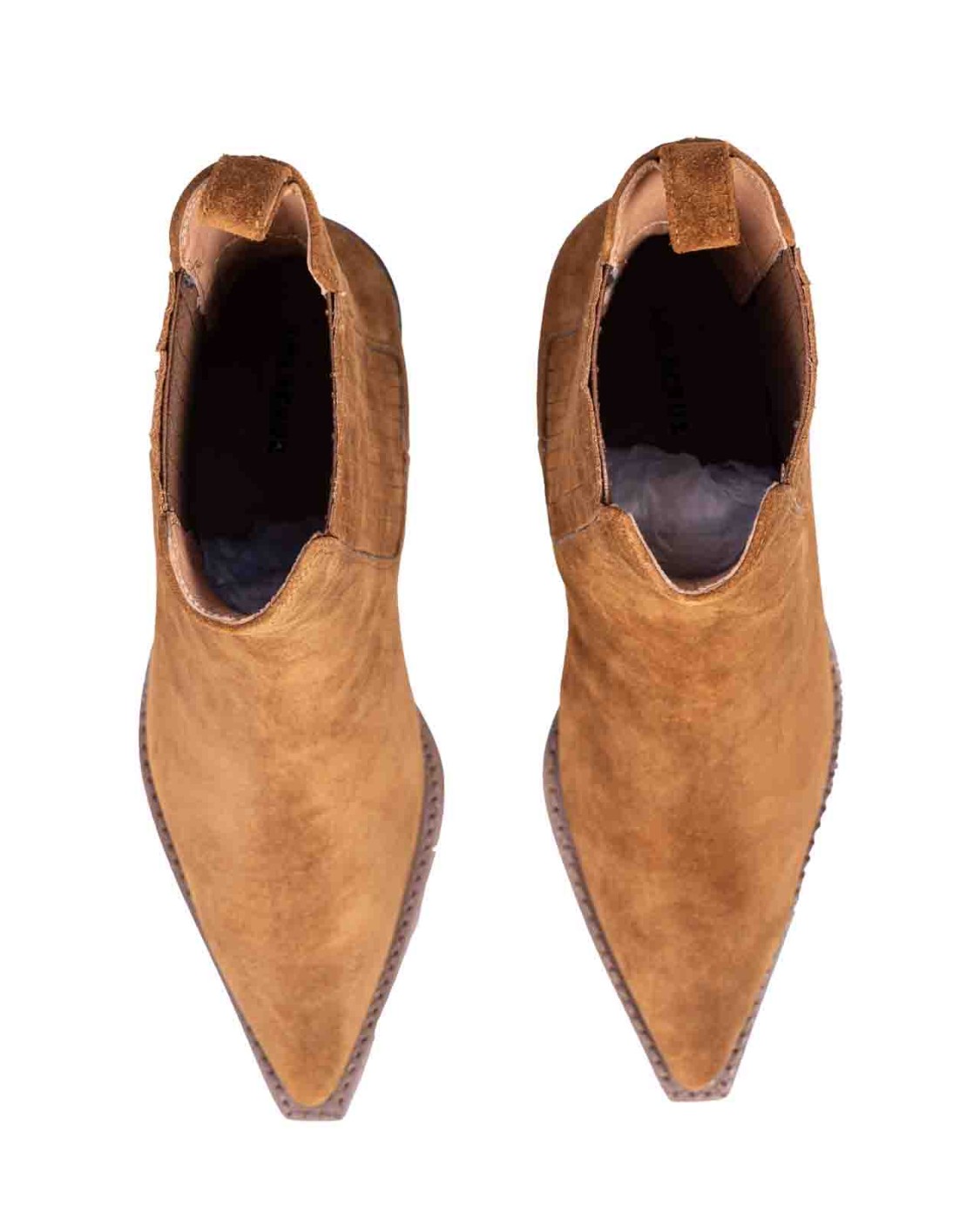 shop LOLACRUZ Saldi Stivaletto: Lola Cruz stivaletto "Aurel" in pelle scamosciata.
Composizione: 100% Pelle.
Fabbricato in Spagna.. 185T60BK-C number 7581340