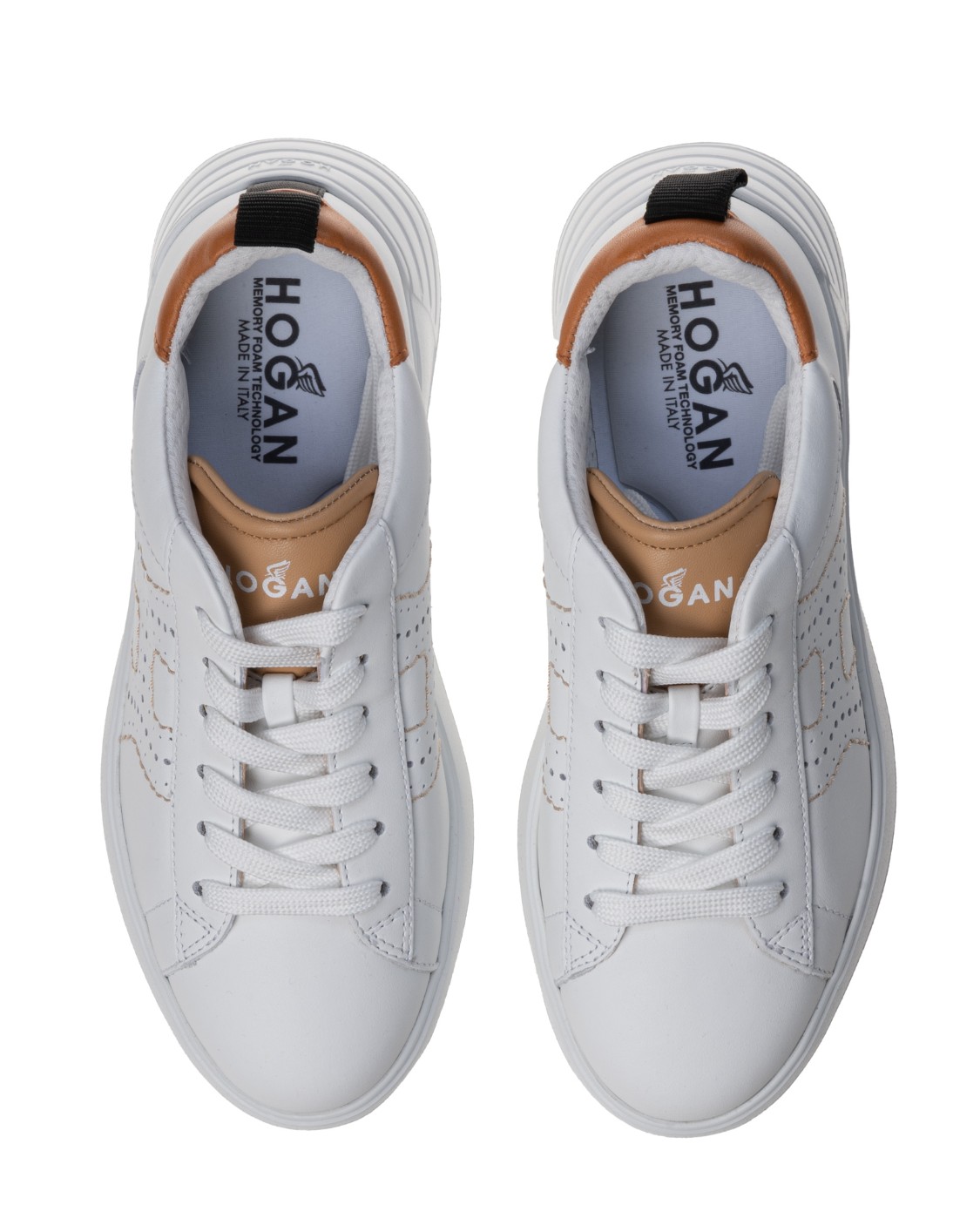 shop HOGAN Saldi Sneakers: Hogan sneakers Rebel bianca e marrone.
Tomaia in pelle.
H laterale con forature e impunture a filo grosso.
Loop in gros grain sul retro.
Fussbett in memory foam.
Suola in gomma.
Altezza percepita 5 cm.
Indicazioni di cura e mantenimento incluse.
Custodia in tessuto inclusa.
Composizione: 100% pelle.
Made in Italy.. HXW5620EA10R6H-0UA6BIANCO/CUOIO number 2889335