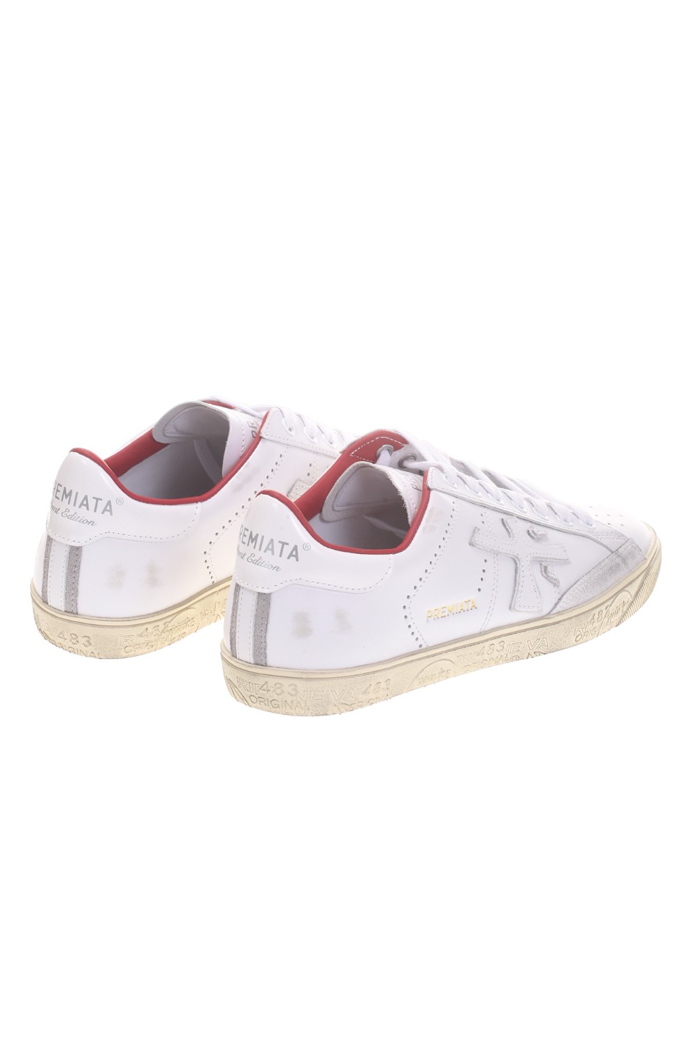 shop PREMIATA Saldi Scarpa: Premiata sneakers "Steven 6179".
Ttomaia in pelle bianca, logo in pelle color
bianco in rilievo e il talloncino in pelle color bianco.
Arricchito dagli inserti in suede color grigio e dalla fodera color rosso.
Altezza Suola 2,2 cm.
Fusbet interno 28,5 cm.
Composizione Suola: 100% Gomma.
Composizione Tomaia: 100% Pelle di vitello.
Composizione Fodera: 86% Pelle di capra 14% Pelle di vitello.
Fabbricato in Vietnam.. STEVEN-6179 number 2718029